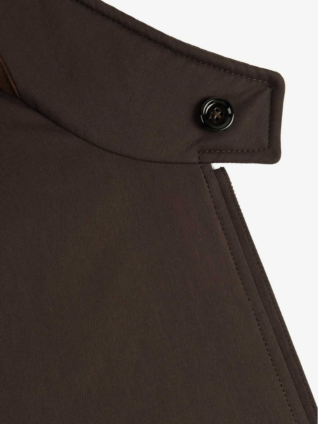 Close-up detail of the collar and horn button on the Luca Faloni City Jacket in chocolate brown.